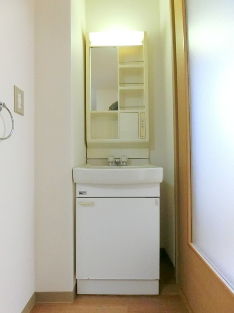 グランデールの洗面所|※別部屋参考写真