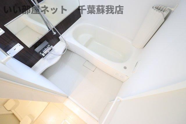 PARK　HILLS　MIYAKO　Ａの浴室|日々の疲れを癒すお風呂付です