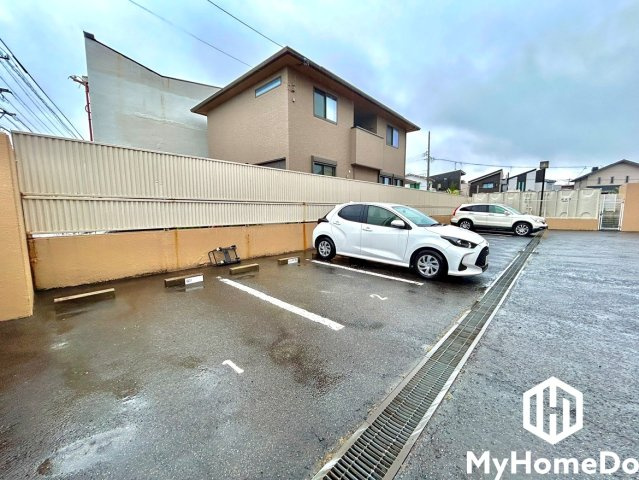 コンセール町北の駐車場|駐車場あり。空き状況につきましてはお気軽に弊社までお問い合わせください。