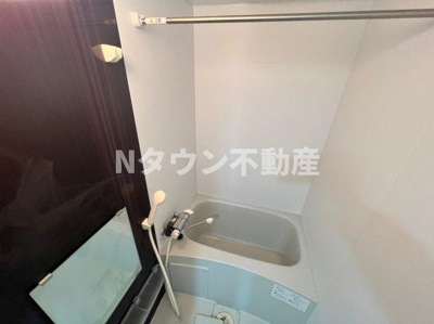 【浴室】 | クリークコート２ | 落ち着いた空間のお風呂です