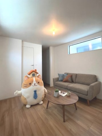 西区小戸7期　2号棟の洋室|家具・家電等はCG加工により配置例を示したものです