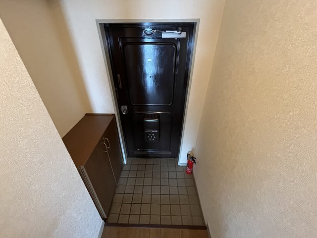 パールハイツ竹若の玄関