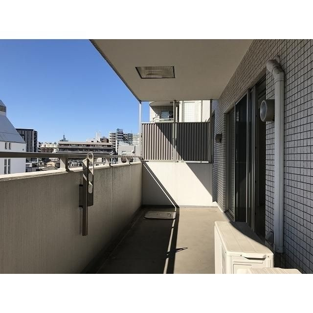 クオリア後楽園のバルコニー