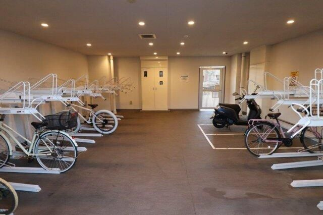 ＧＥＮＯＶＩＡ新宿中落合ｓｋｙｇａｒｄｅｎの駐車場