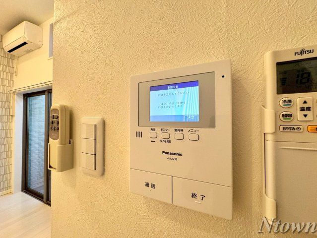 【セキュリティ】 | MAISON CASABLANCA | モニター付きインターフォンです。