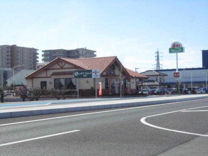 シャルロッテの周辺
