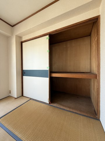 杉本町グランドハイツの収納