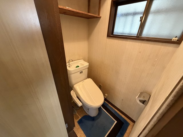 我孫子市つくし野7丁目　中古戸建てのトイレ
