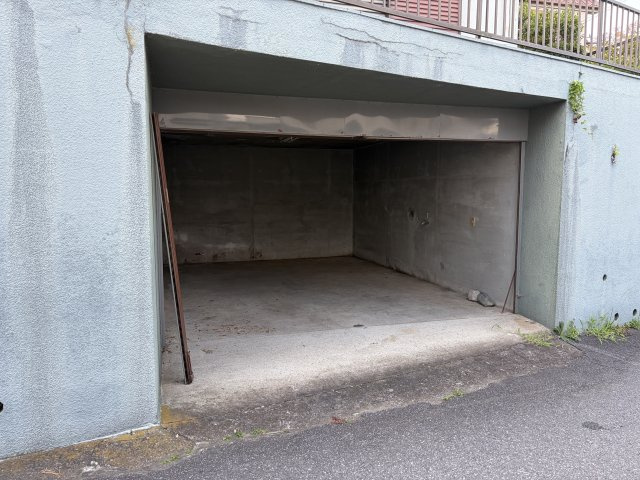 我孫子市つくし野7丁目　中古戸建ての駐車場