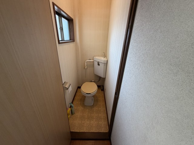 我孫子市つくし野7丁目　中古戸建てのトイレ