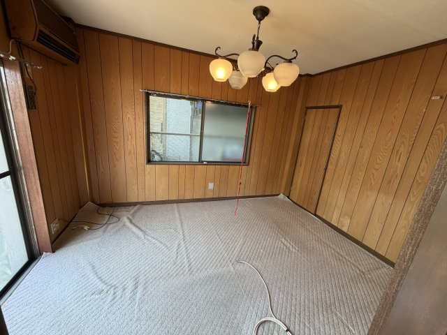 我孫子市つくし野7丁目　中古戸建ての洋室