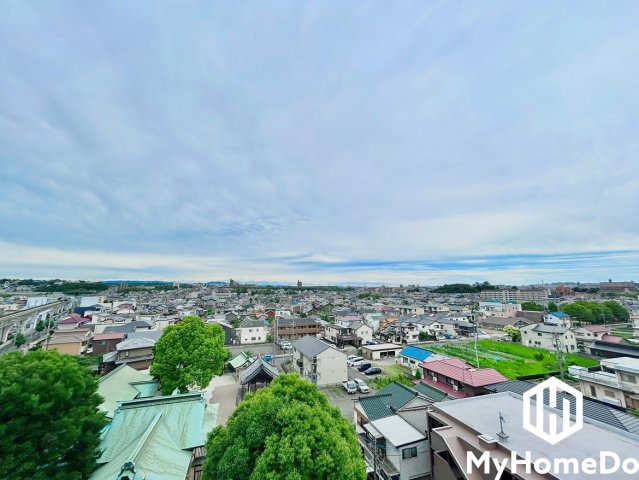 グラン・コート守山川村の展望|視界を遮る高い建物がなく、開放的な眺望を楽しむことができます。