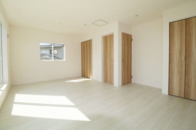 大玉村大山字行屋　　　６号棟　　　大山小学校、大玉中学区の洋室|※同社施工例