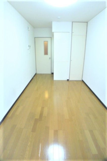 所沢市小手指町４丁目の賃貸マンションの居間・リビング