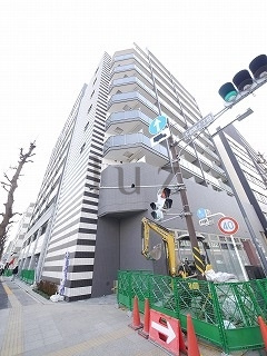 ガーラ横濱関内グランドステージの外観