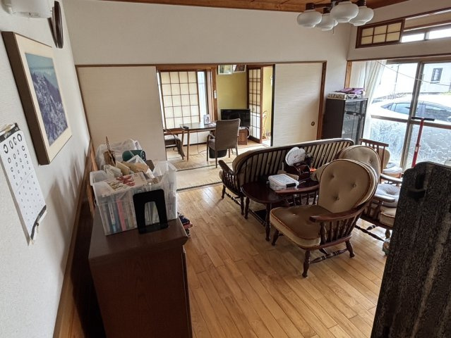 金山町朝日台 5DK 敷地面積170坪 170坪のゆとりある高台。陽光あ