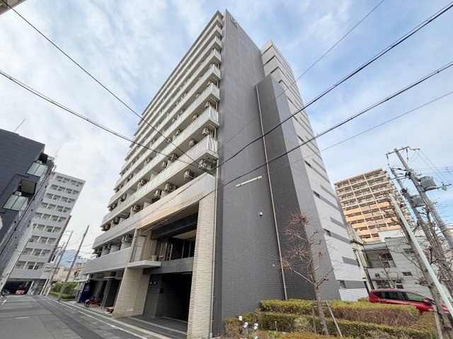 エステムコート新大阪9グランブライトの外観