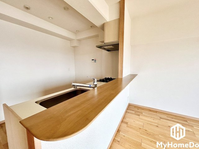三井大曽根ハイツのキッチン|おしゃれで機能的なカウンターキッチン