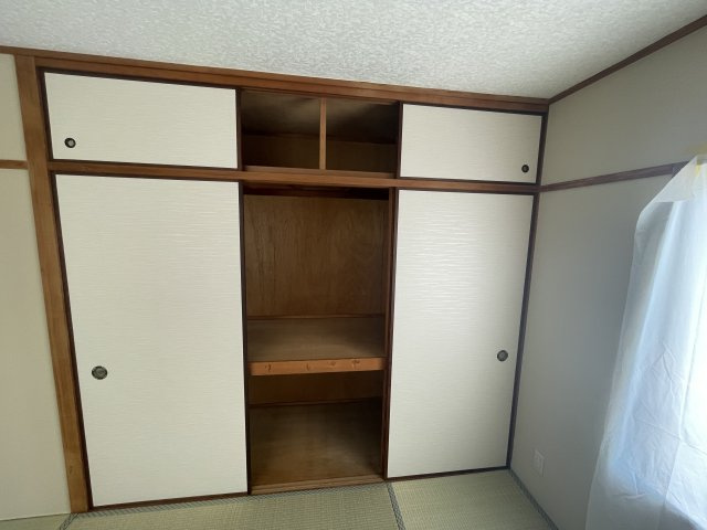 山中ハイツの収納