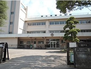 習志野市袖ケ浦５丁目８番の玄関|建築施工例
