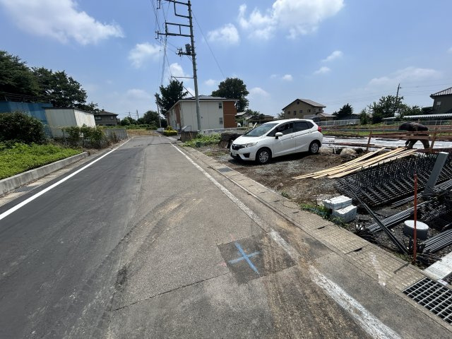 新築　前橋市富士見町時沢第11　クレイドルガーデン　4号棟の駐車場|現地写真　駐車スペースは並列3台分可能です！

