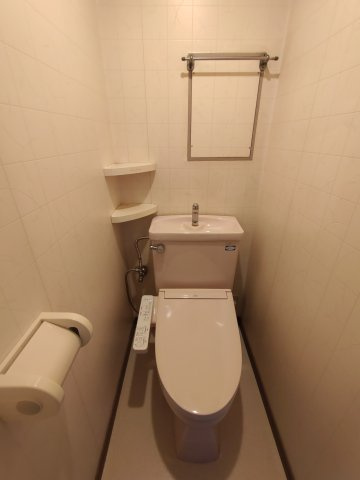 柏沼南台サンパワーC棟のトイレ