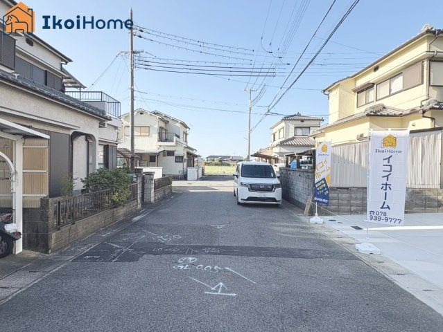 神戸市西区高津橋　新築戸建の内装|【ホームページに現地動画掲載中】●年中無休：当日予約可●三口コンロには火口にＳＩセンサーを搭載！