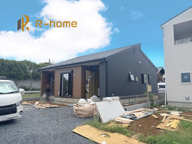 小美玉理羽刈第5　新築戸建て　3号棟の外観|ご予約を頂ければ、『平日』はもちろん『早朝』や『夜間』もご見学可能です♪お気軽にお申し付けください♪