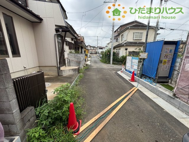 東松山市石橋　新築一戸建て　リーブルガーデン　01の駐車場