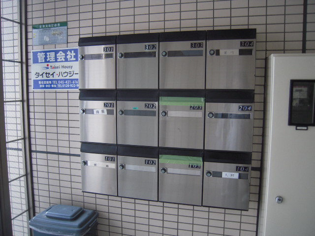 ＫＩＫＵＮＡ　ＨＯＵＳＥ　６７１１のエントランス