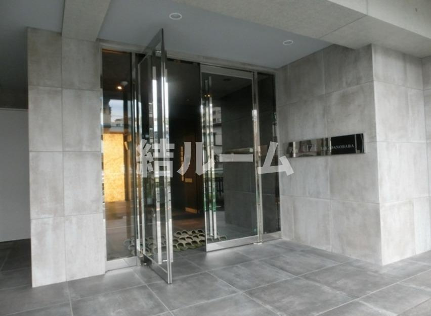 新宿区下落合１丁目の賃貸マンションのエントランス