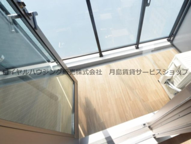 【バルコニー】