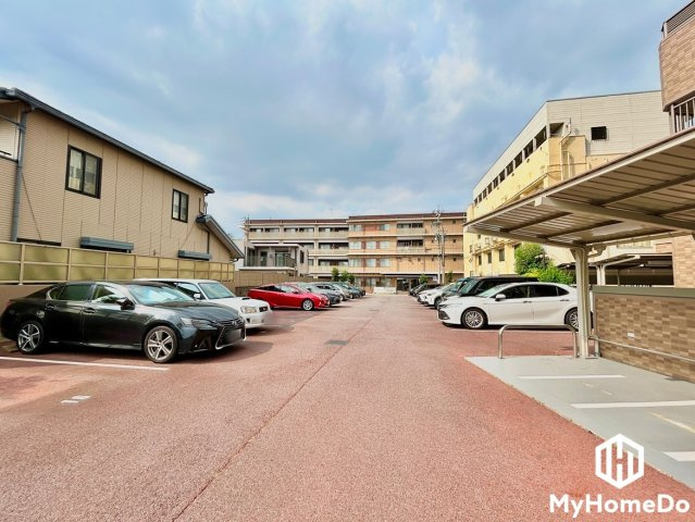 ライオンズマンション矢田川橋緑地ウエストの駐車場|駐車場あり。空き状況につきましてはお気軽に弊社までお問い合わせください。