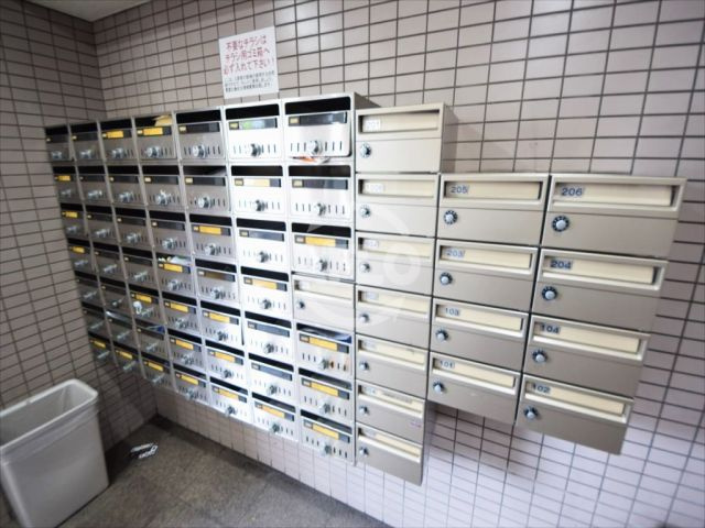 ライズ芦原橋のその他共用部分|ライズ芦原橋　メールＢＯＸ