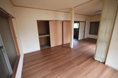 【内装】 | 比企郡鳩山町小用　中古住宅 | LD１２帖