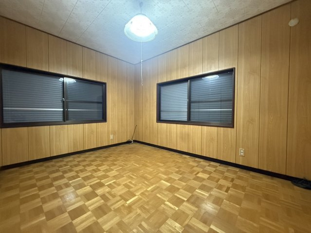 直方市大字上頓野の事務所の内装|住居