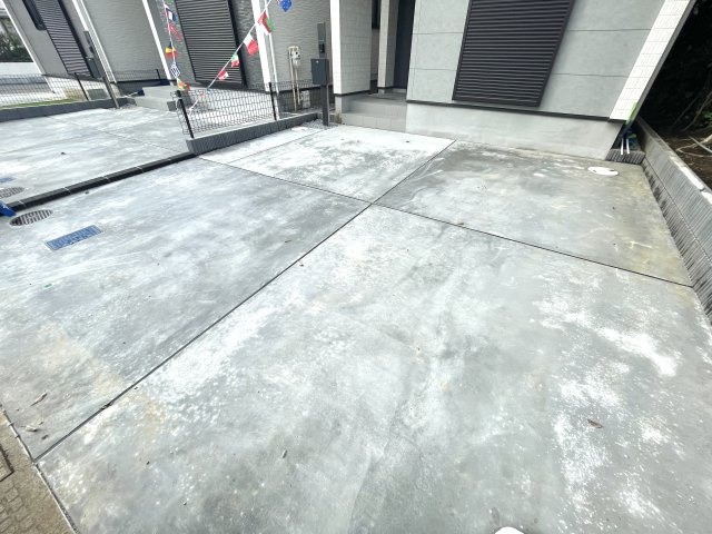 習志野市袖ケ浦５丁目８番の駐車場