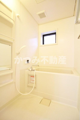 【浴室】 | ラフォーレ | ※他号室参考写真