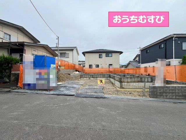 春日井市神屋町8期(全1棟)の前面道路含む現地写真