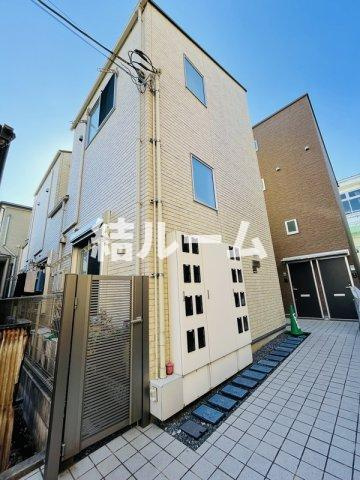 板橋区板橋２丁目のアパートの外観
