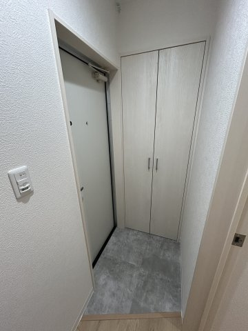 クレアール塚口Ⅰの玄関