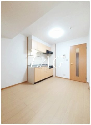 【居間・リビング】 | メゾン・フジ山伏町 | 洋室のお部屋です。