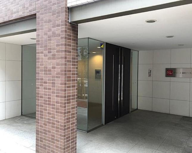ドゥーエ銀座イーストⅠのエントランス