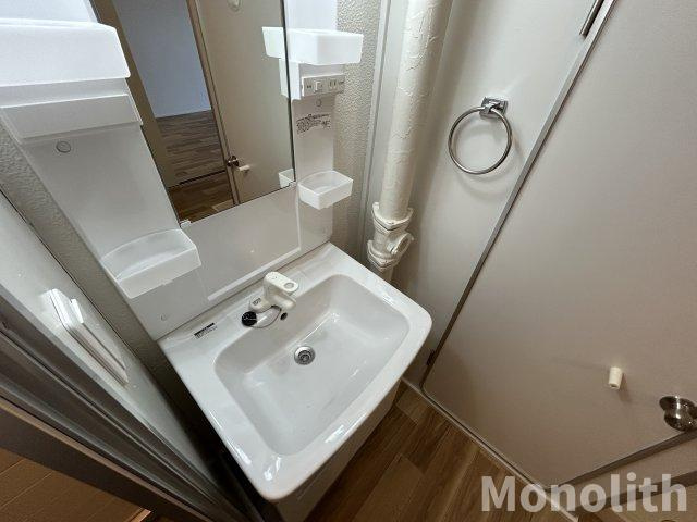 くすの木２号棟の独立洗面台