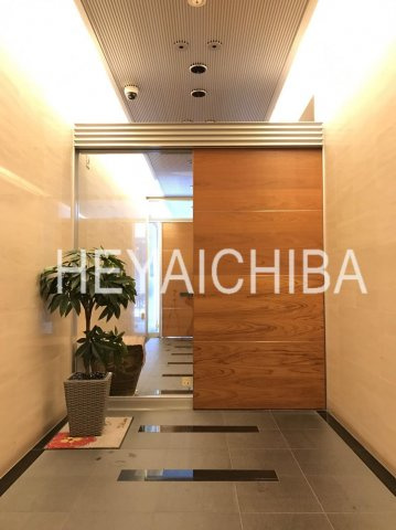 カーサ　ブリリアのエントランス