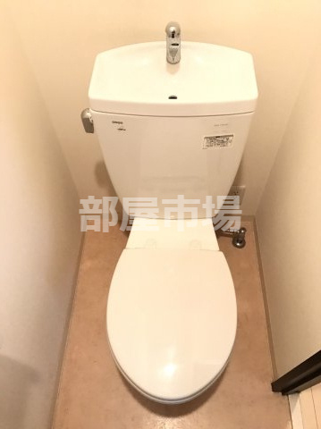 カーサ　ブリリアのトイレ