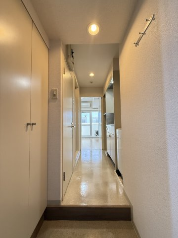 アルプ所沢の玄関|※画像は同物件別室となります。