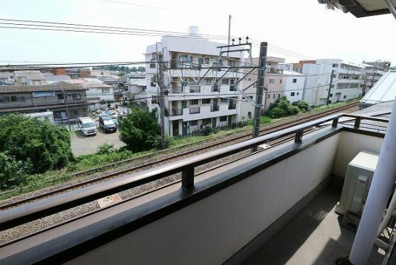 井草誠和館のバルコニー