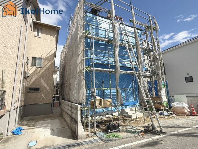 明石市魚住町西岡　新築戸建の駐車場|●年中無休：当日予約可●前面道路とフラットの整形地！1階LDK約20帖で広々しております！