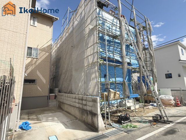 明石市魚住町西岡　新築戸建の前面道路含む現地写真|●年中無休：当日予約可●前面道路南西側でゆったりしております！交通量も少なく安心です！